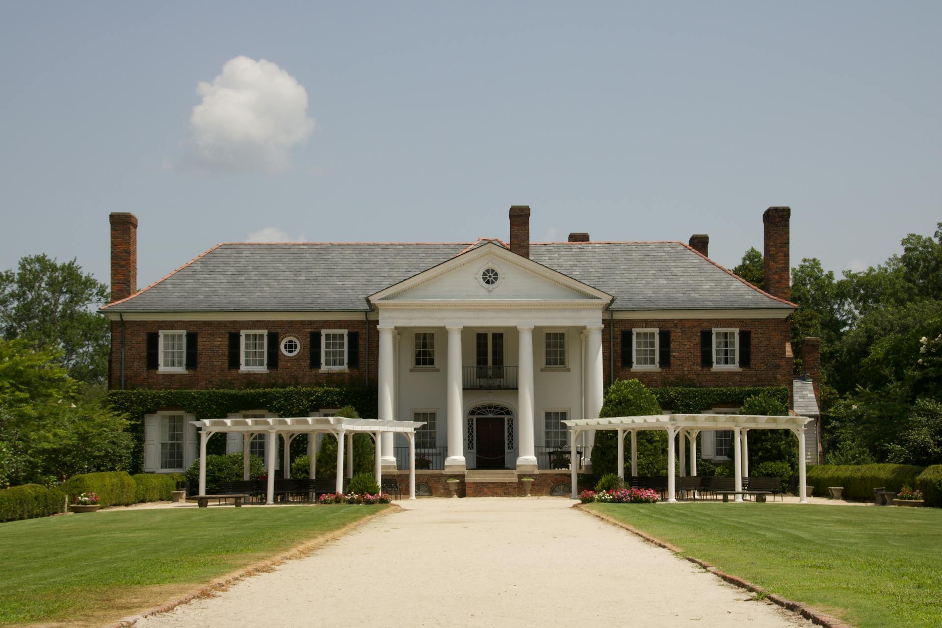 Weston Federal Colonial